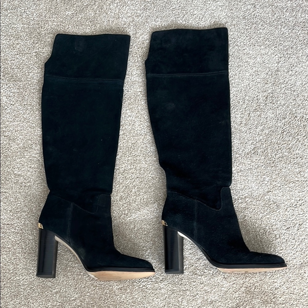 Michael Kors Black Heeled Boots with Knee-High Design and Thick Heel